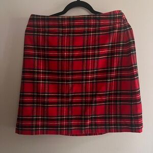 Red plaid wool/poly blend skirt